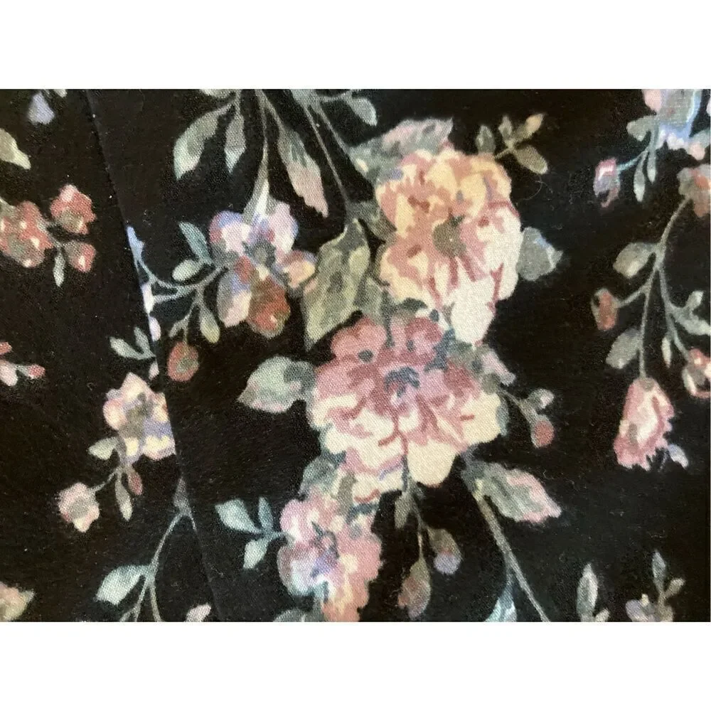 LuLaRoe One Size leggings pink/purple flowers (D11) - Picture 3 of 4